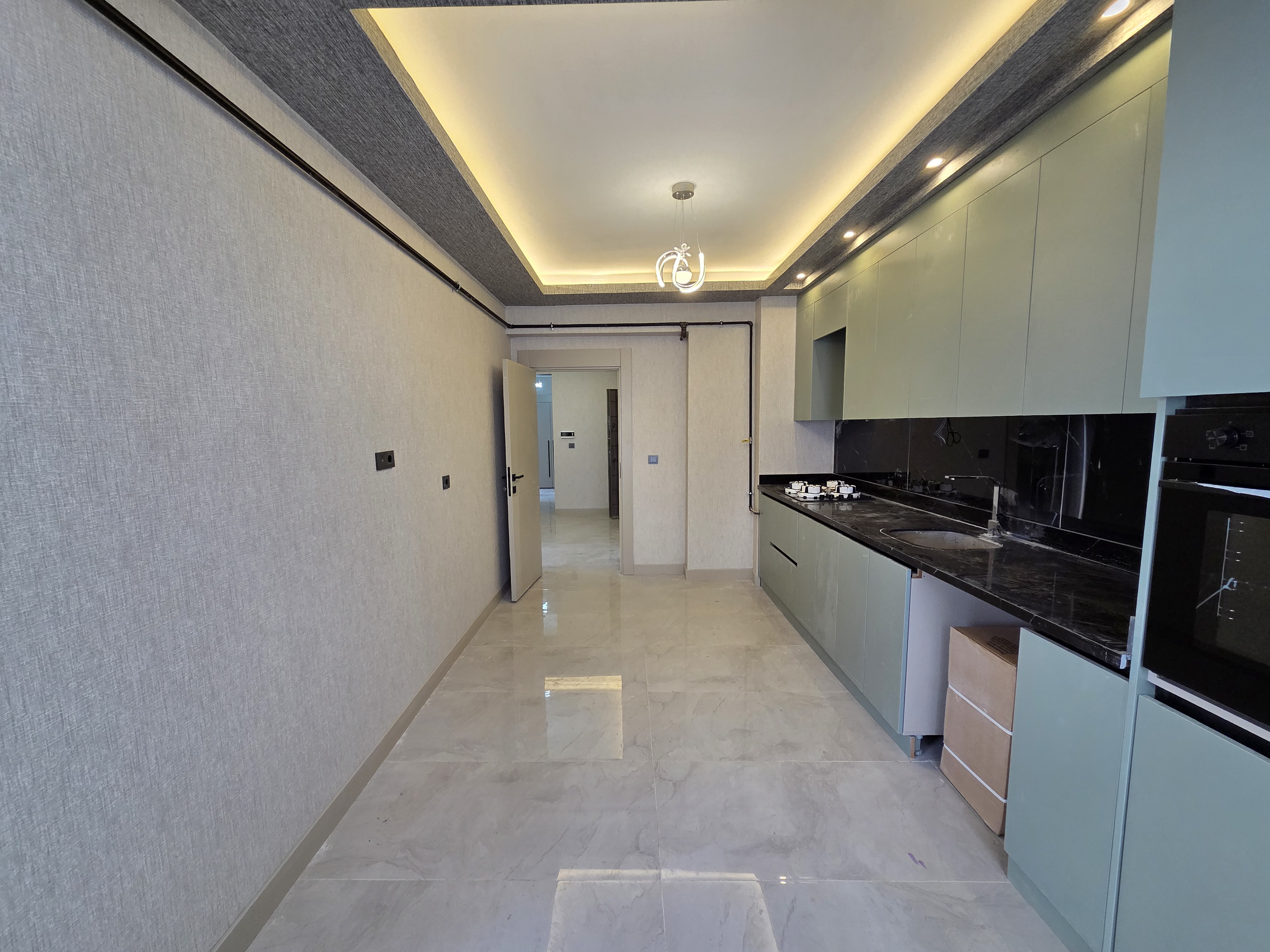 YENİKENT 29 EKİM'DE 3+1 ULTRA LÜX KUSURSUZ İŞÇİLİKLİ MÜKEMMEL LOKASYONDA DAİRE