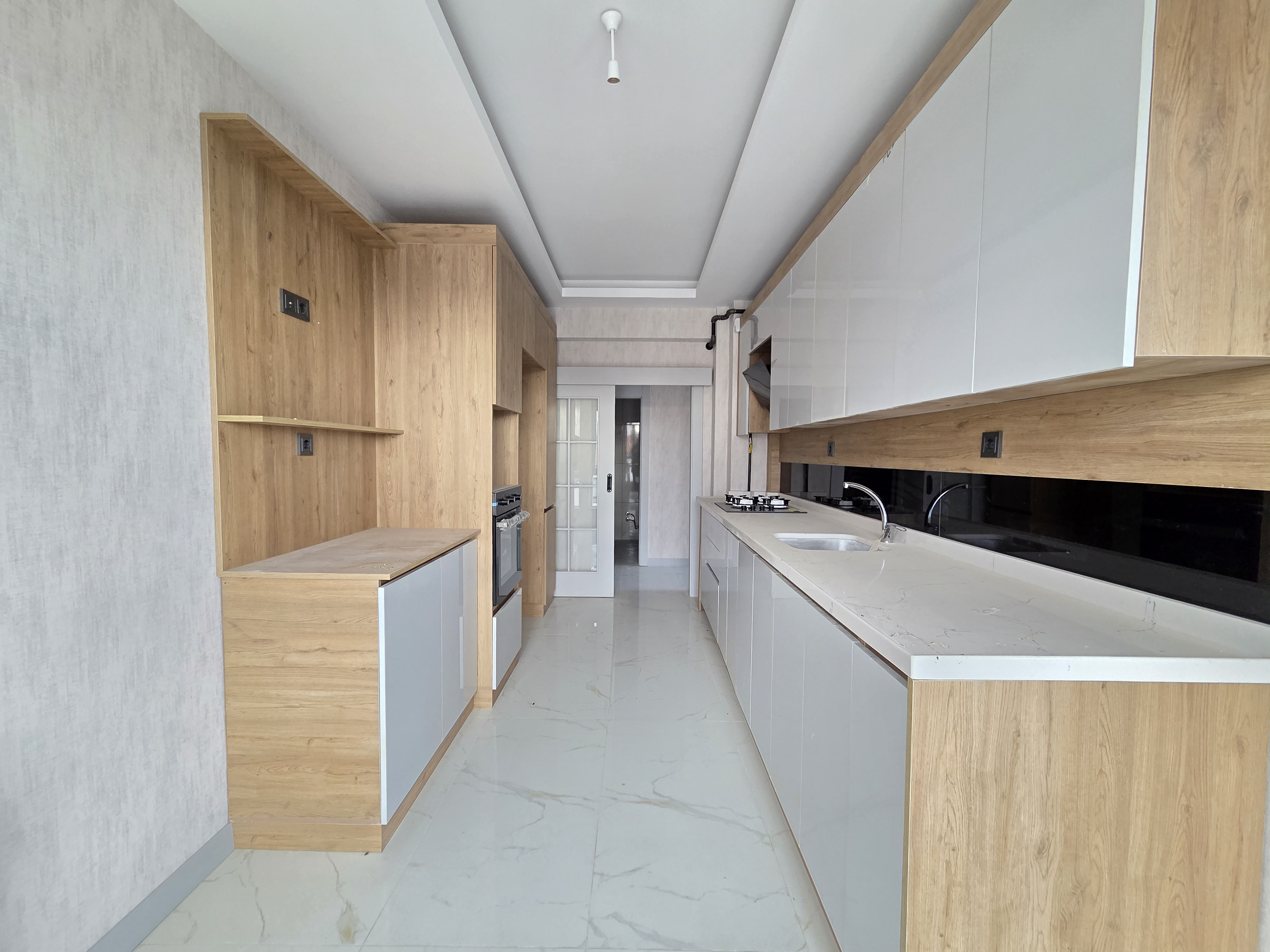 YENİKENT 29 EKİM'DE 3+1 ULTRA LÜX CAM BALKONLU ARA KAT ÖN CEPHE SIFIR DAİRE