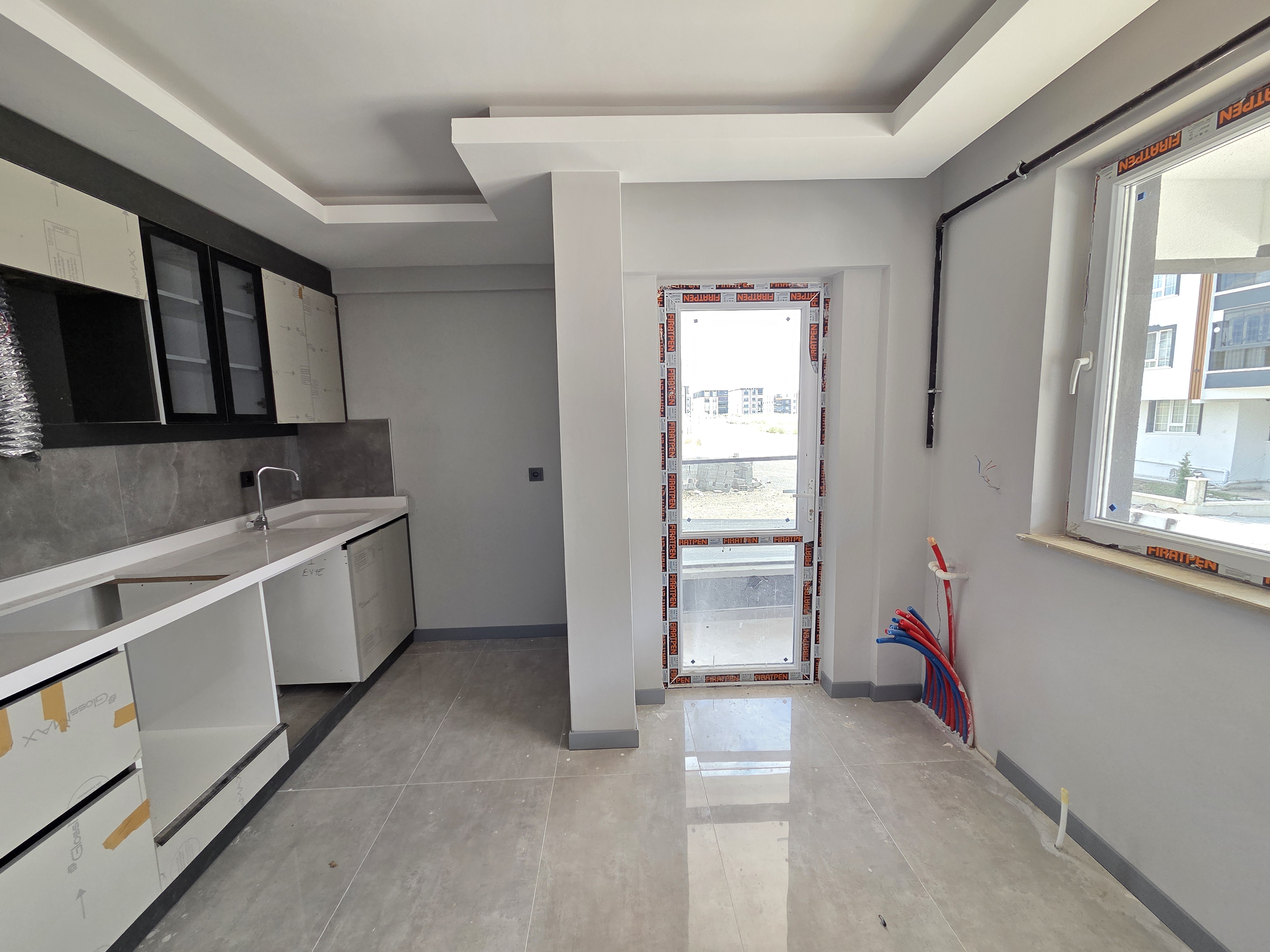 YENİKENT FEVZİ ÇAKMAK'TA 2+1 ULTRA LÜX YATIRIMA VE OTURUMA UYGUN KAÇIRILMAYACAK DAİRE