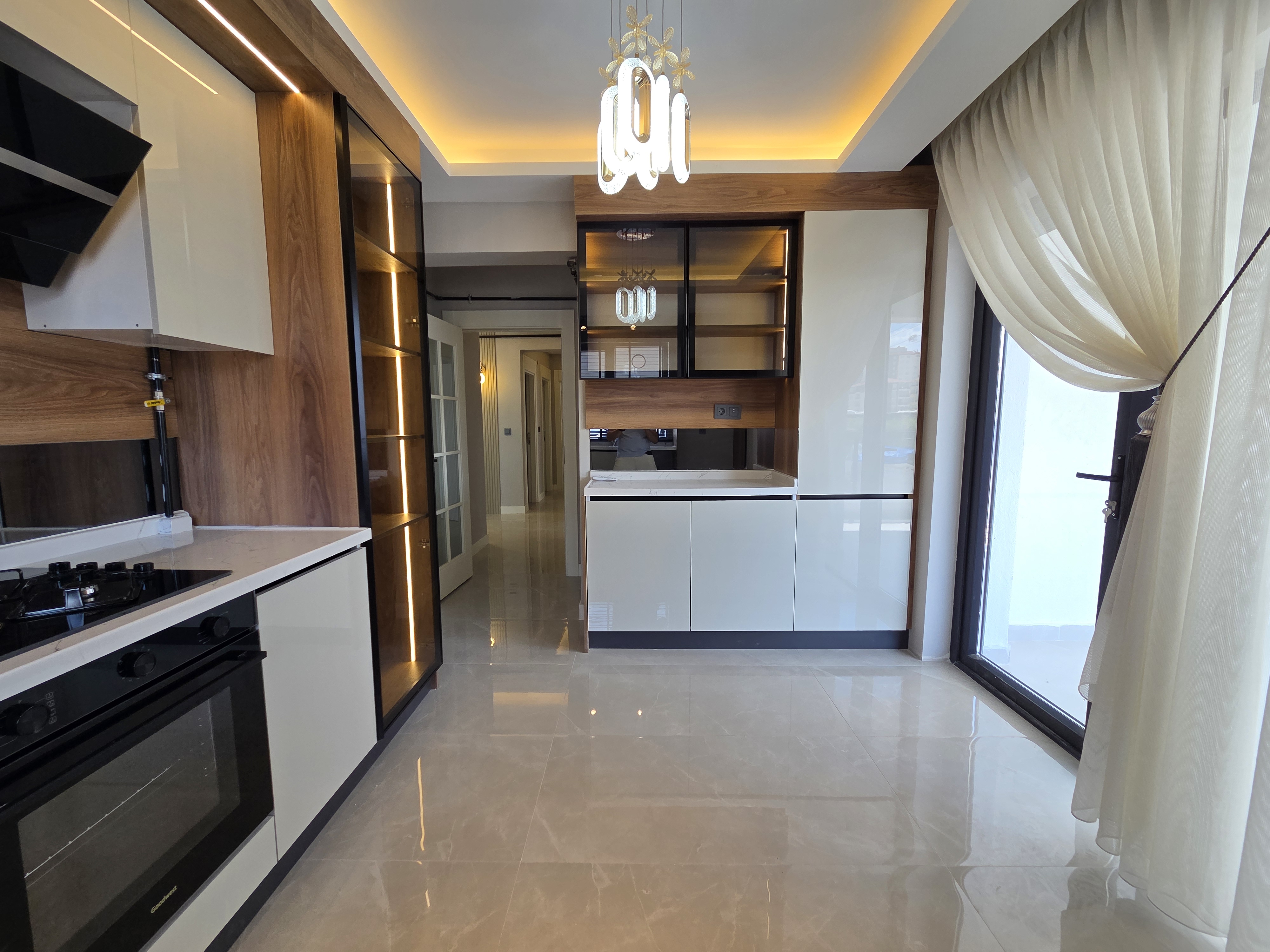 YENİKENT MENDERES'TE 3+1 ULTRA LÜX BÖLGENİN EN PRESTİJLİ LOKASYONUNDA KAÇIRILMAYACAK DAİRE