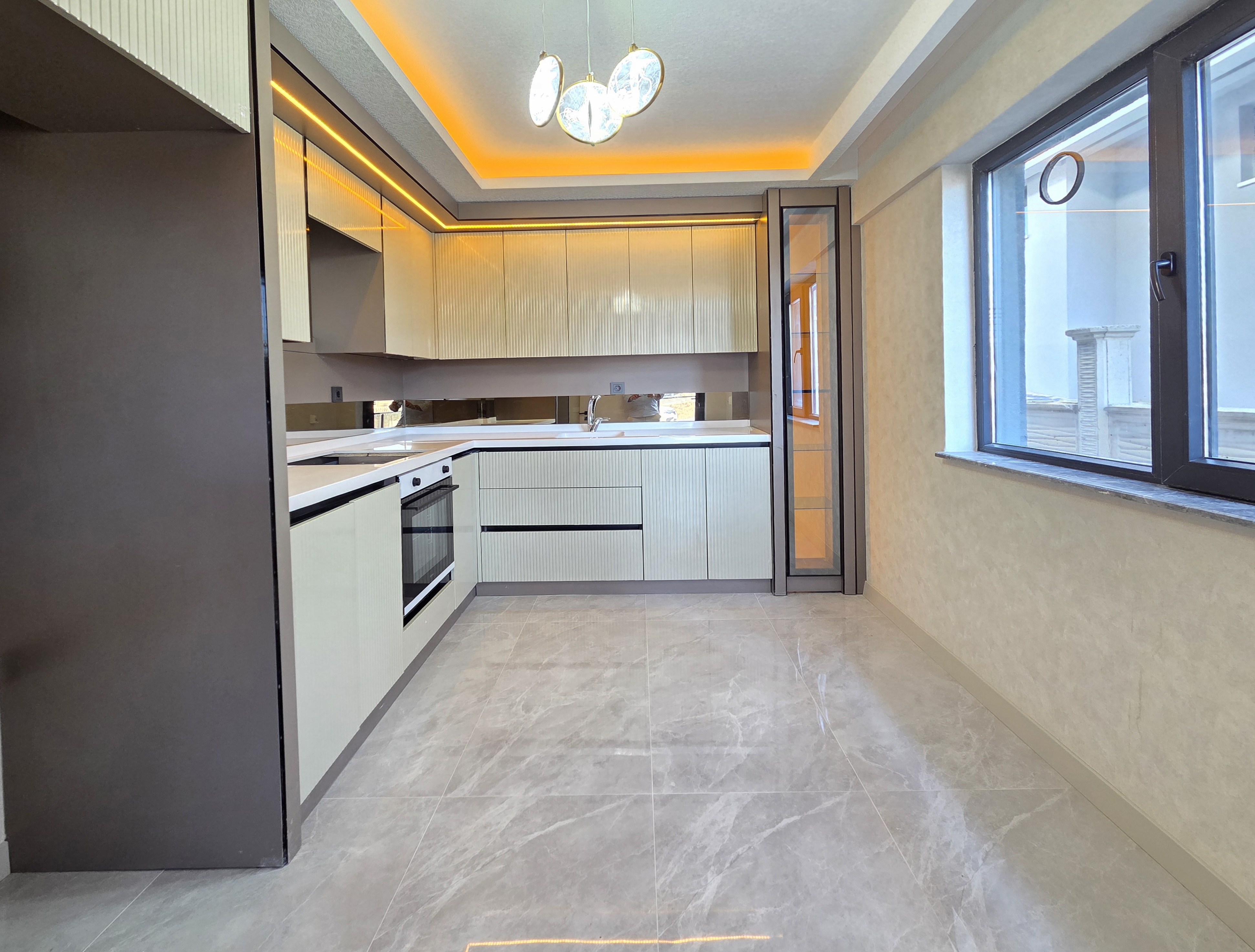 YENİKENT FEVZİ ÇAKMAK'TA 2+1 SIFIR YATIRIMA UYGUN FIRSAT DAİRE