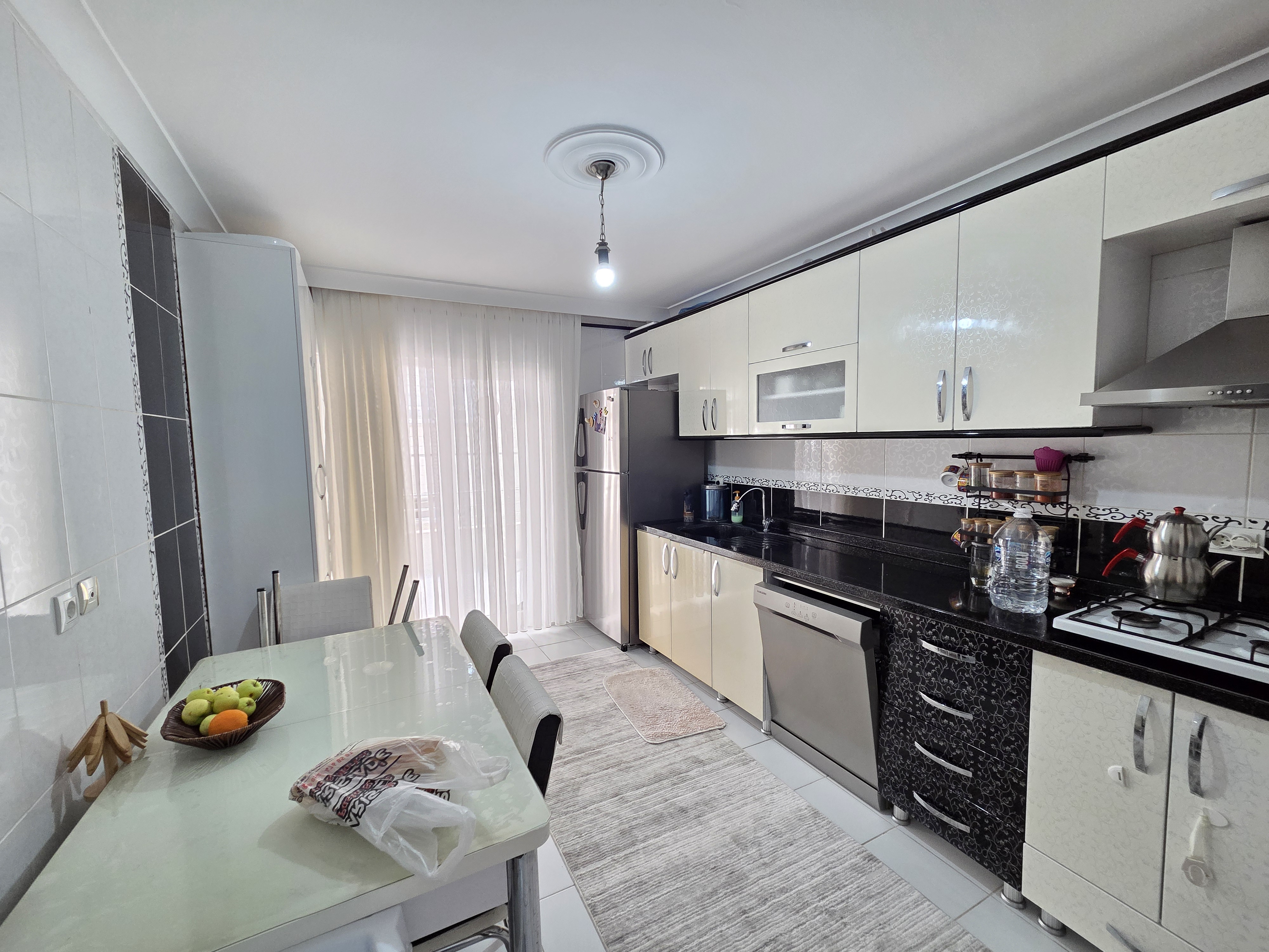 YENİKENT FEVZİ ÇAKMAK'TA 3+1 ARA KATTA MERKEZDE EMİN EVİME UYGUN DAİRE